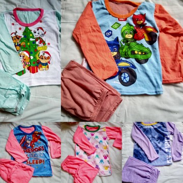 ขายชุดเด็ก10เดือนถึง2ขวบค่ะ ราคา65บาทค่ะ