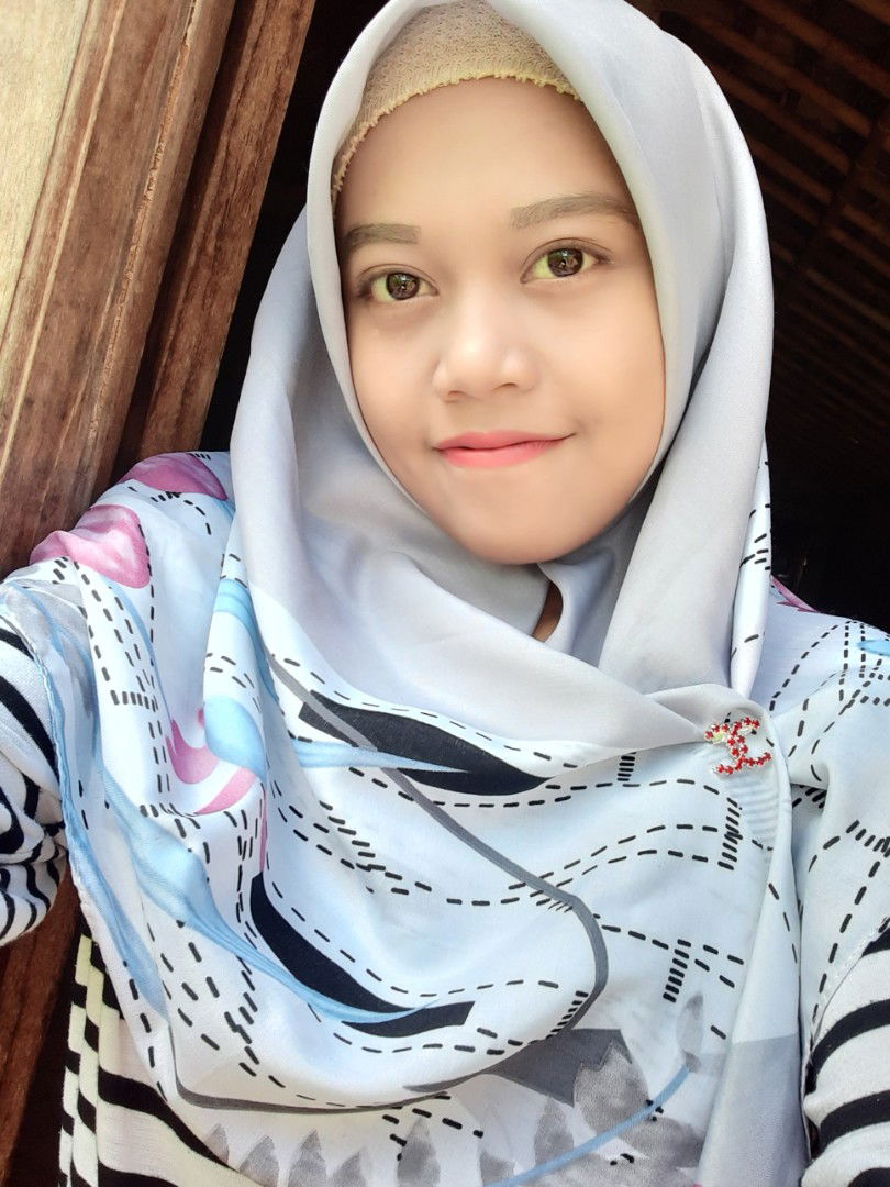 Reni Yunika profile icon