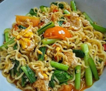 MIE INSTAN