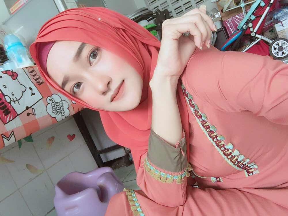 Zinny Belle profile icon