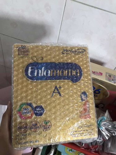 แจกนมผงคุณแม่