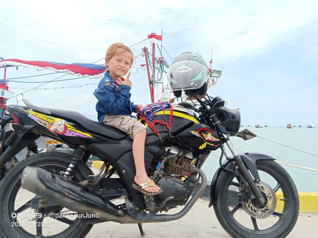 Putri lalapo13 profile icon