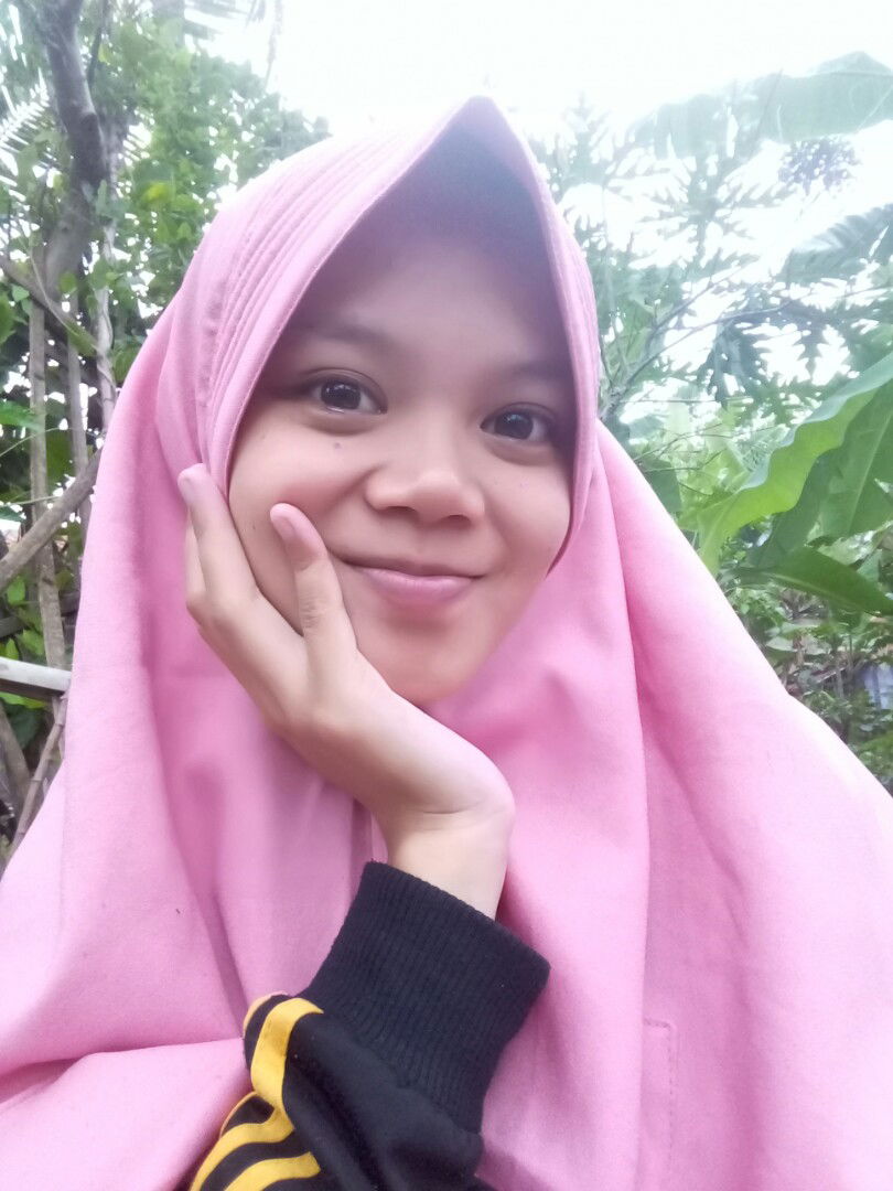 Neng Risma Latifah profile icon