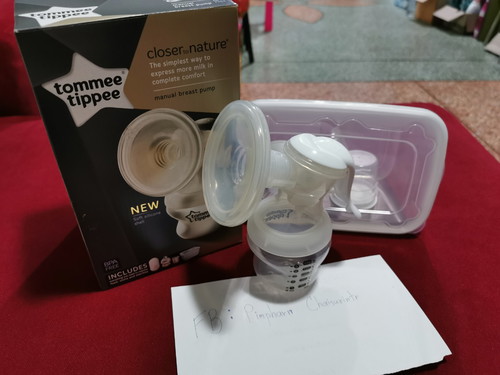 ปั๊มมือ Tommee Tippee