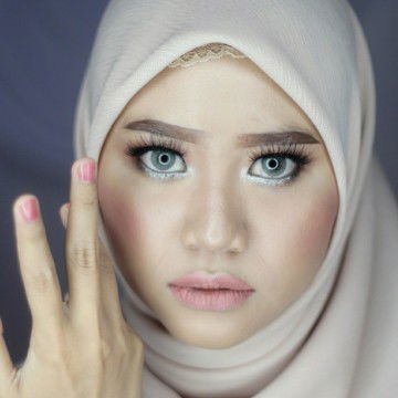 Athik Kurniawati profile icon