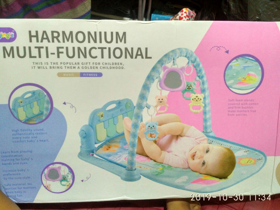 Preloved play gym dan gendongan depan baru