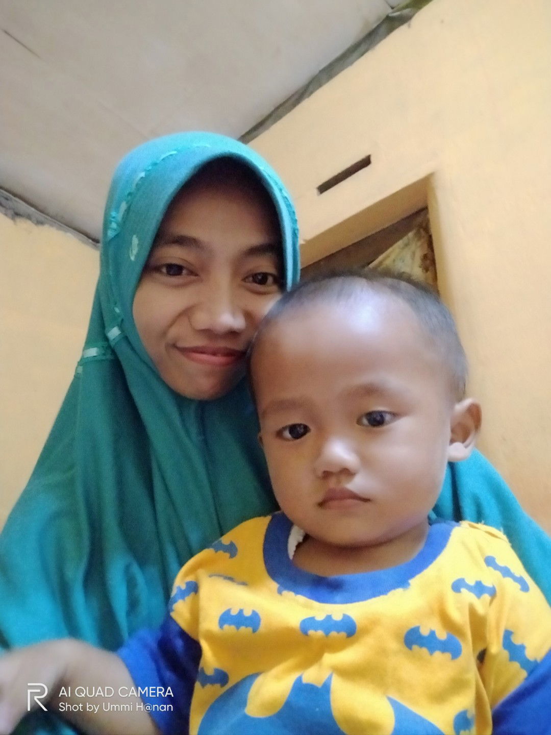 Siti Sholihah profile icon