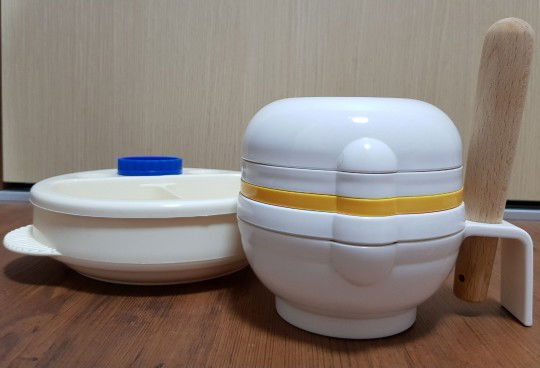Pigeon Home Baby Food Maker with additional free baby bowl