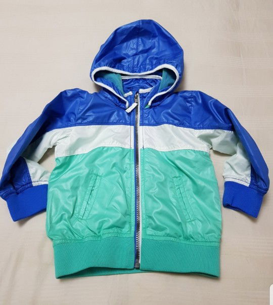 Selling this H&M Windbreaker with detachable hood for 1.5-2yo (new) @ $12