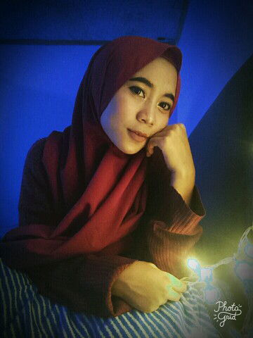 yuli anatasya profile icon