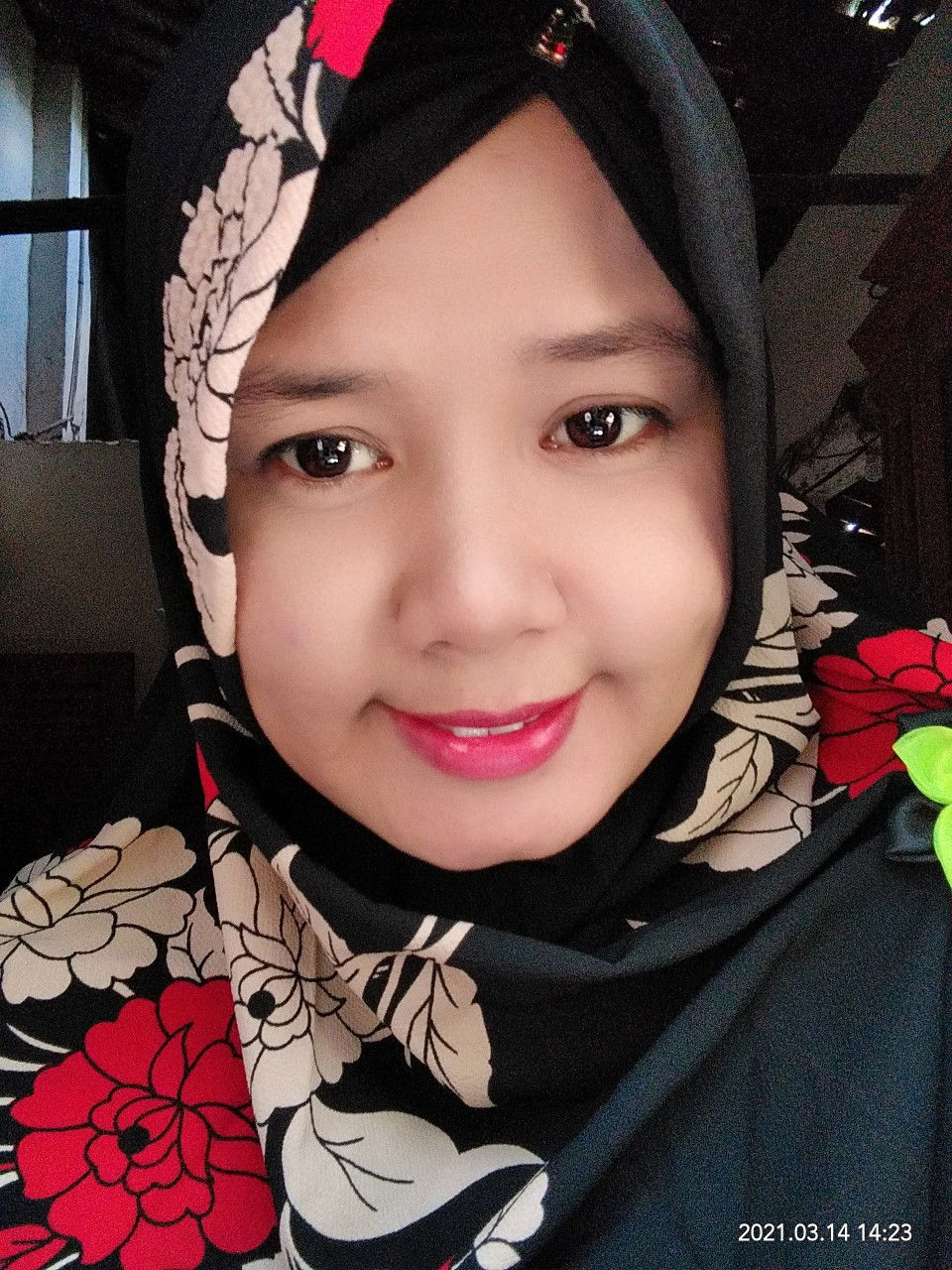 Kholifah Adzra Naura profile icon