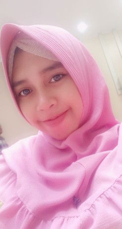 ElLy Rachmawati profile icon