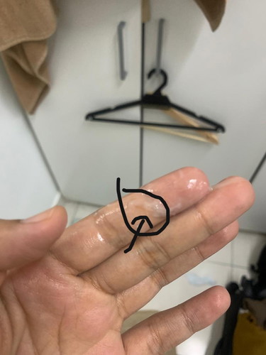 19w5d, keputihan mcm ada line coklat ?