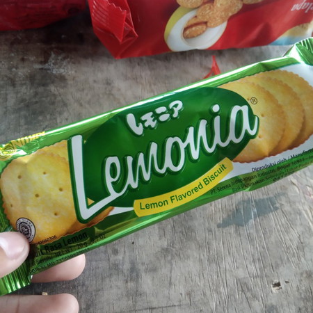 lemonia