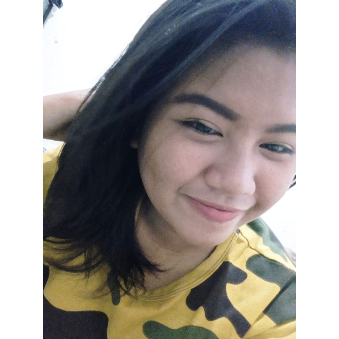 Rizqi Anzelita profile icon