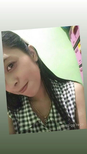 Desi Putri profile icon