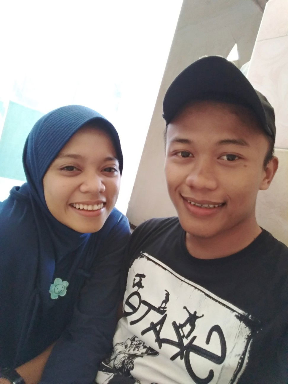 Dwi Indah Armadani profile icon