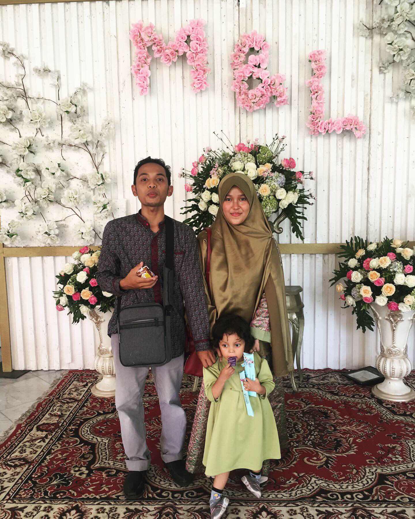 Intan Khoiriyah profile icon