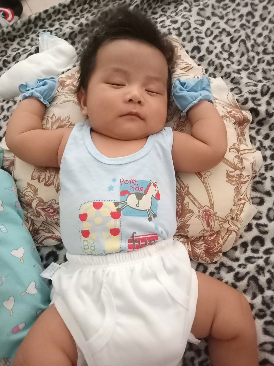 magugulatin kong baby.