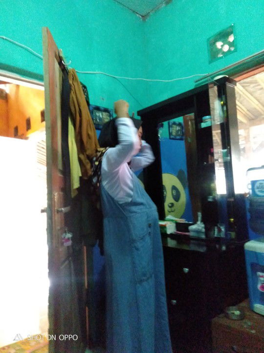 Siti sopiah L profile icon