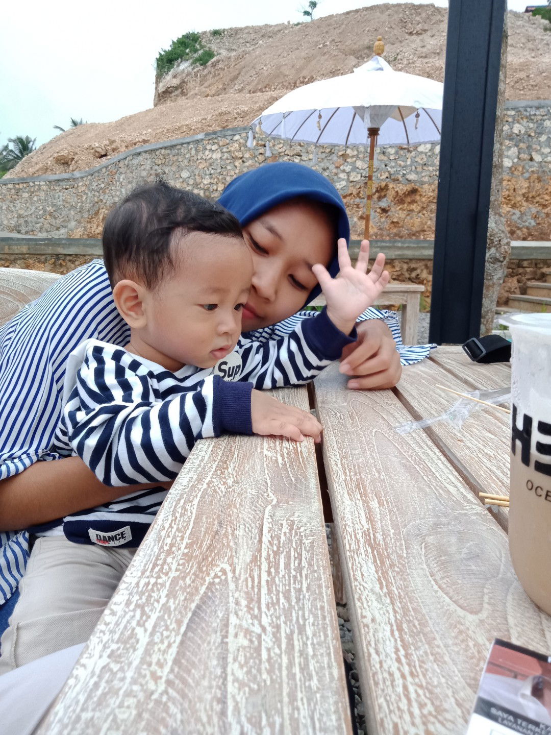 Retno Aryanti profile icon