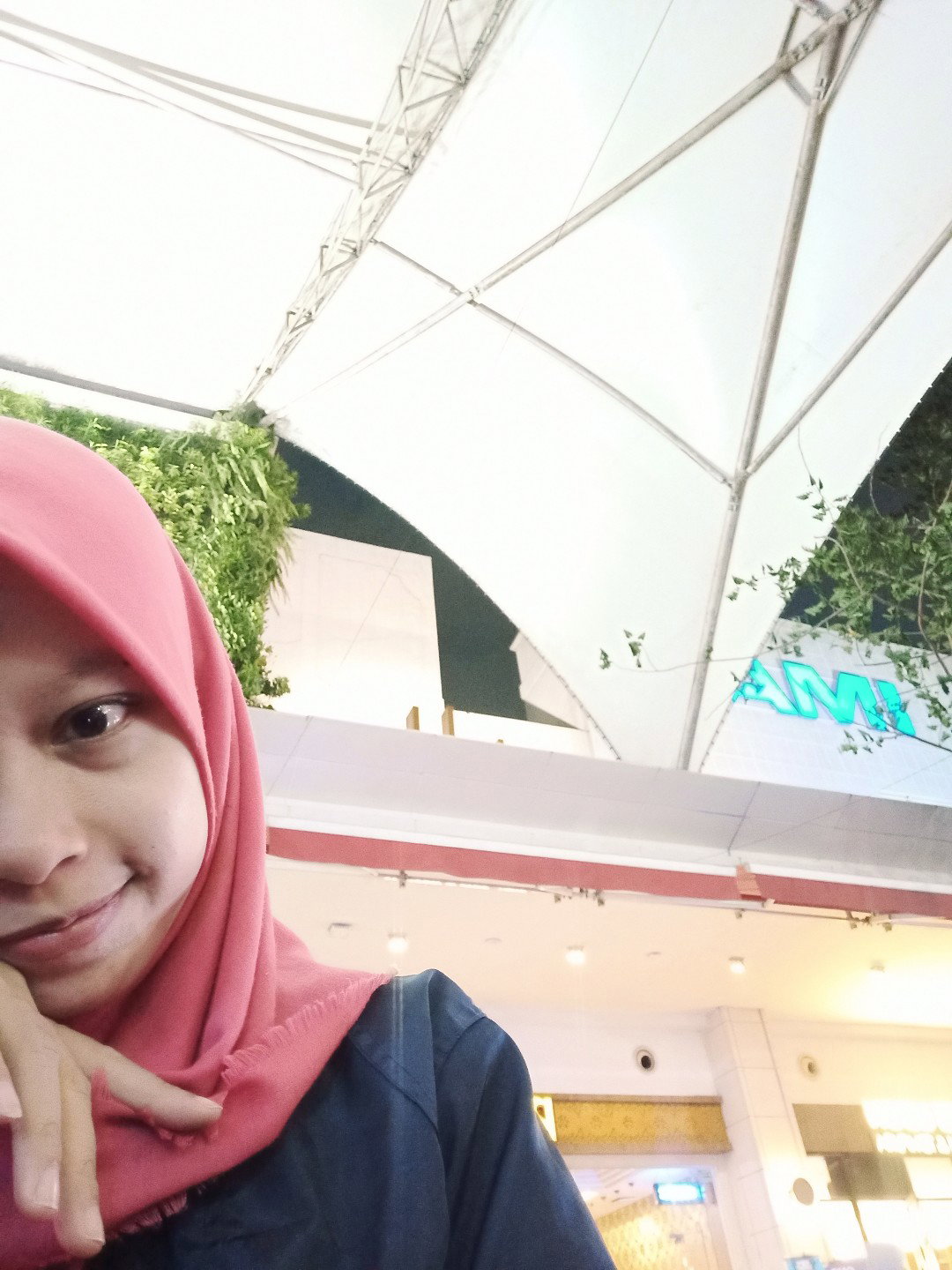 eka agustina profile icon