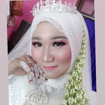 Noviyanti Lestari profile icon