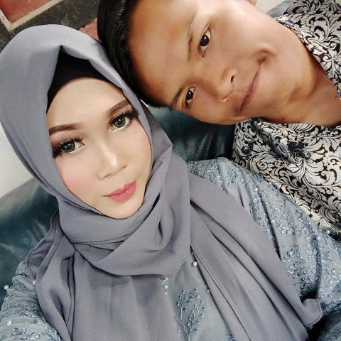 Ayu dewanti profile icon