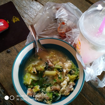 มื้อเย็นกับอะไร