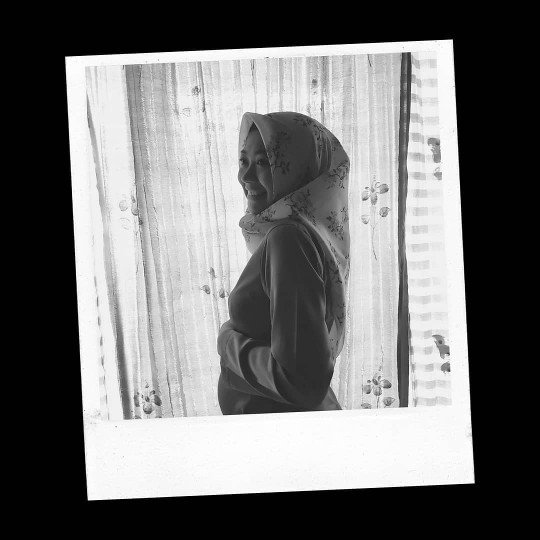 Fuji Nur Fitriani profile icon