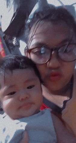 Chriselda Efren Bona profile icon