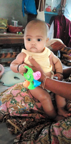 เด็กอาย3เดือนกว่าๆ