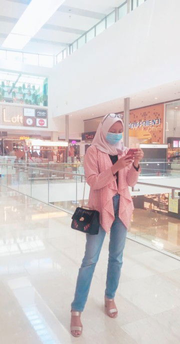 Nur Farah Syuhada Adnan profile icon