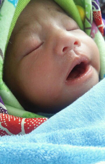 jangan makan sate,makan sayuran/lalapan mentah/ngrkok