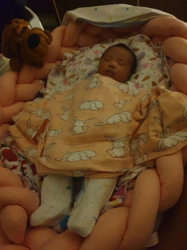 ทารกนอนยาวช่วงกลางคืน