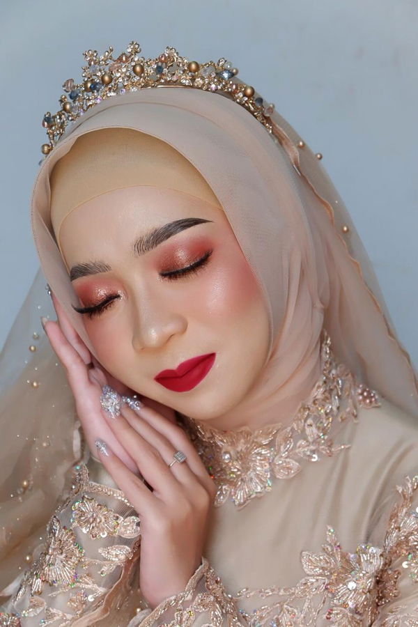 Diah anggraini profile icon