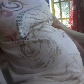 banyak yg bilang perutnya kecil