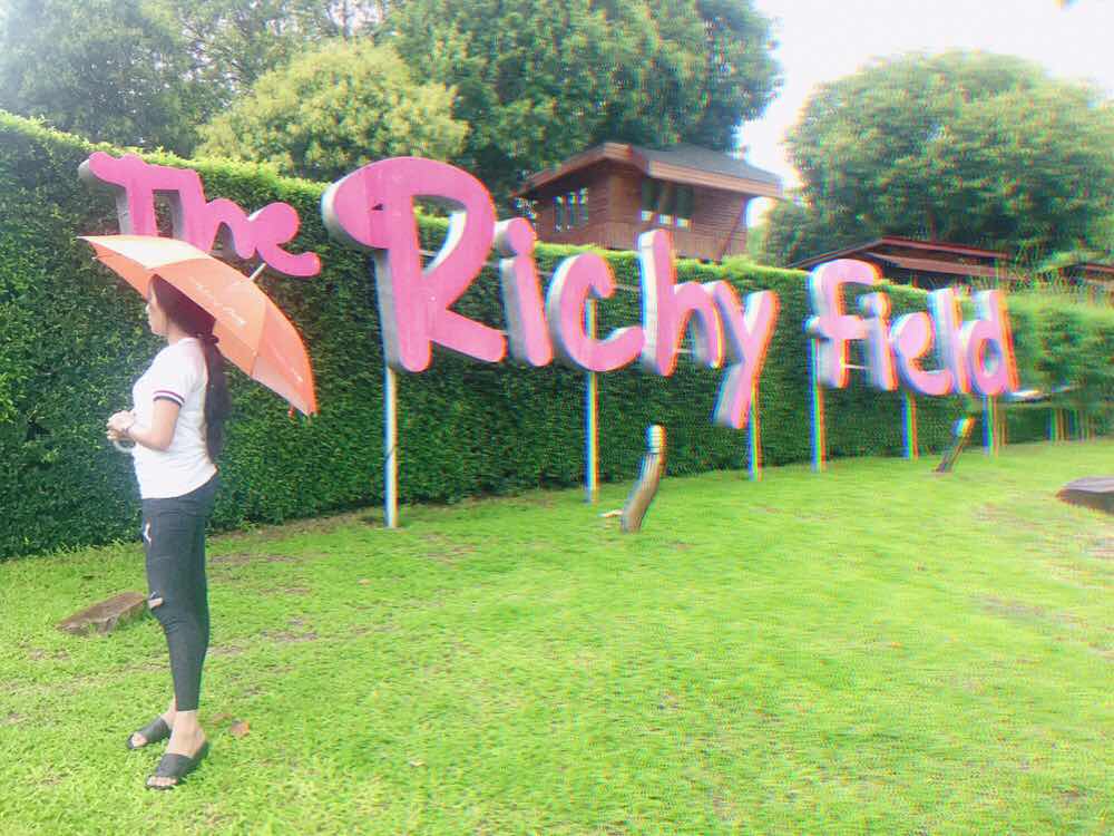 paweena profile icon