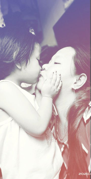 Chine Dela Rosa profile icon