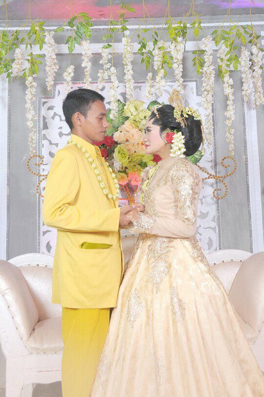 Zhanie Fauzan Yunie profile icon