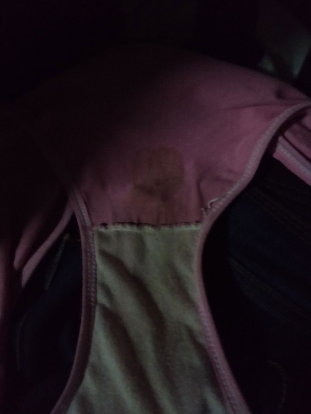 ตกขาวแต่เป็นสีเหลือง