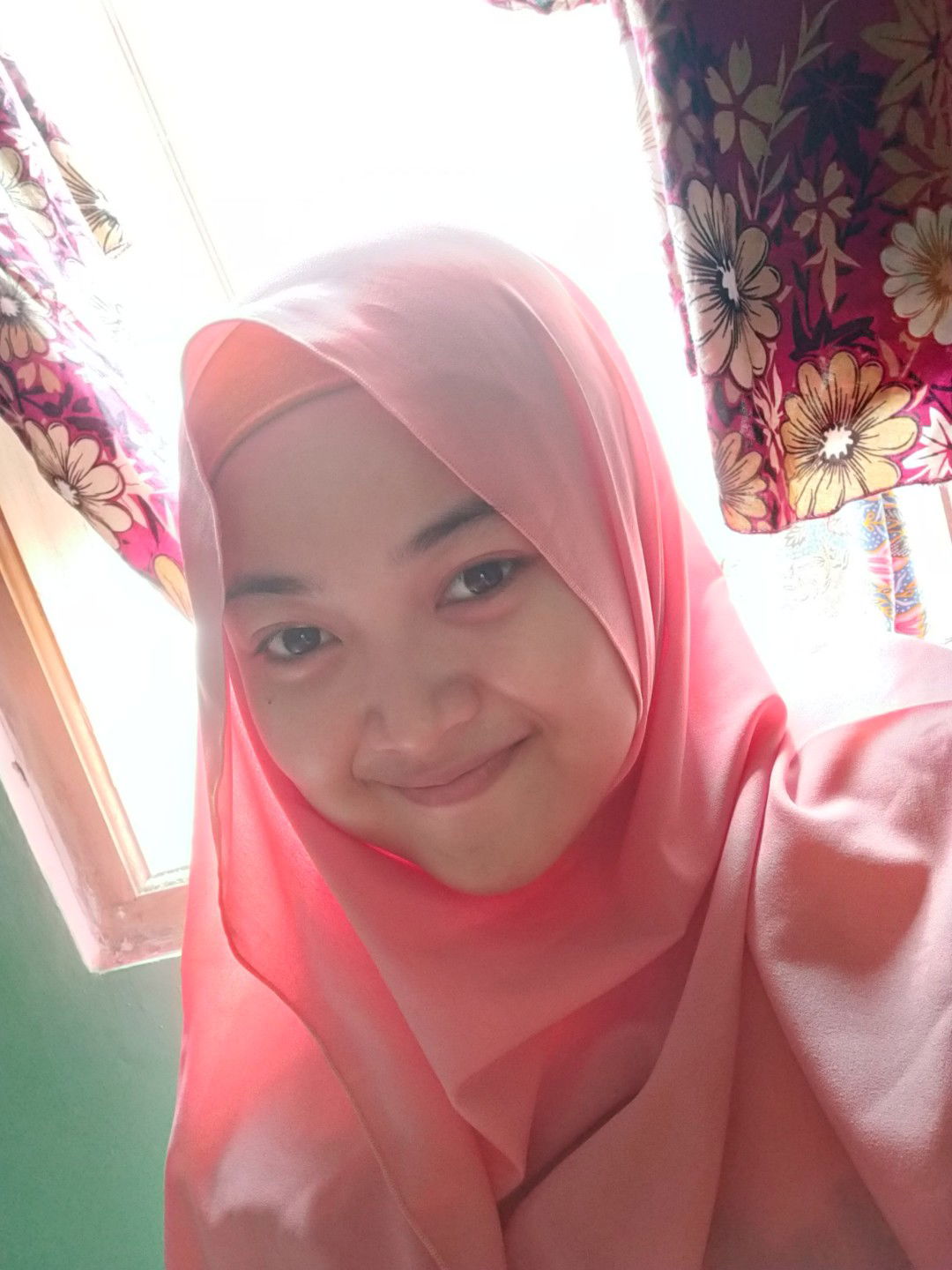 Azizah Sholihatun Nisa profile icon