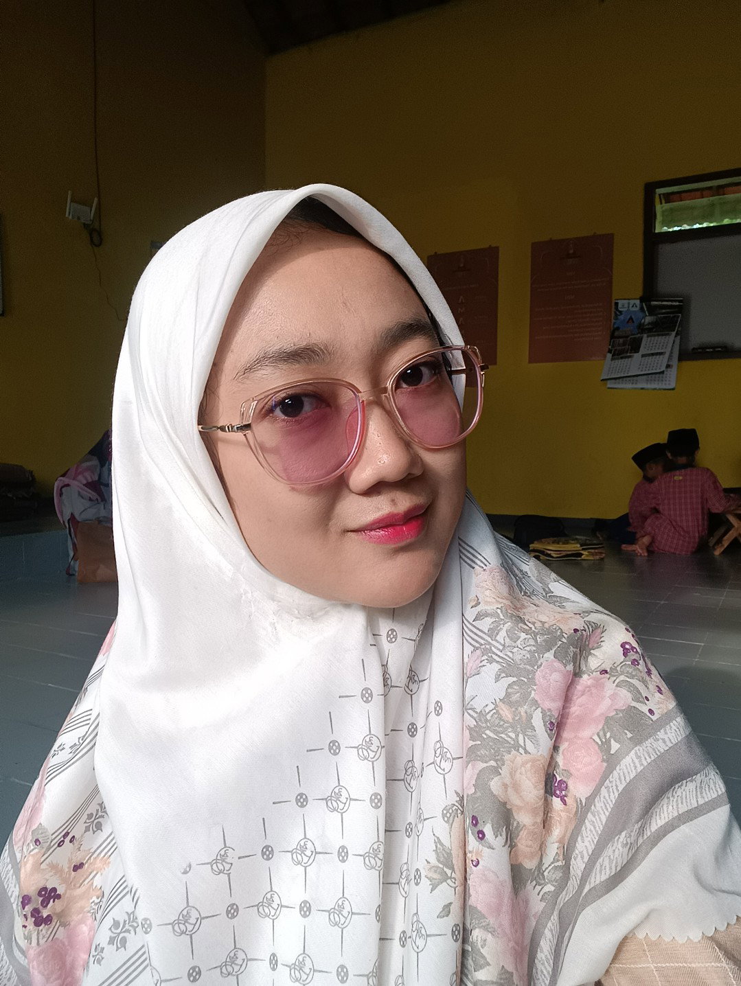 izzah fauziyyah profile icon