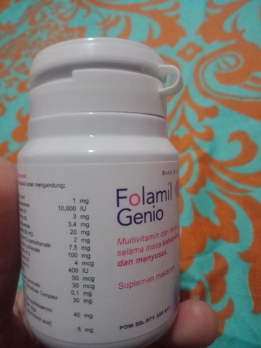 KONSUMSI VITAMIN DOUBLE