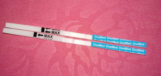 Bismillah. Hasil testpack berbeda