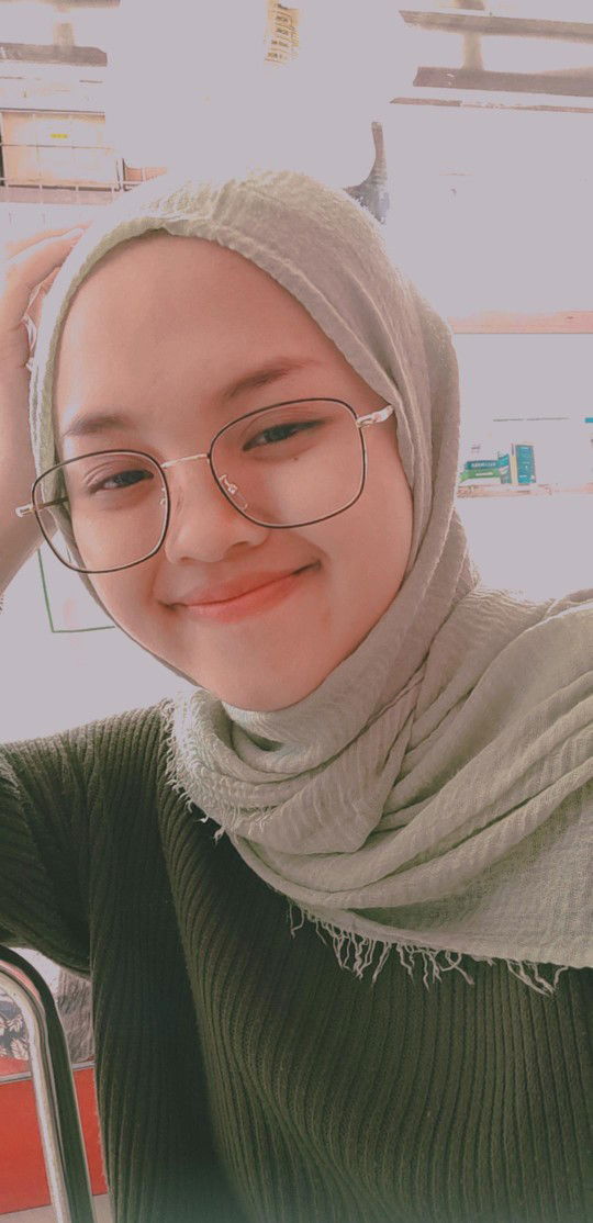 Esy setiawati profile icon