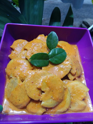 boleh makan rendang jengkol apa ndk?