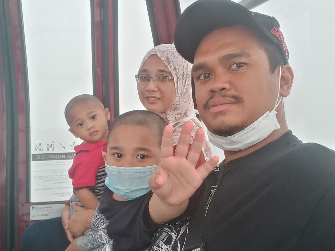 Siti Norasiah profile icon