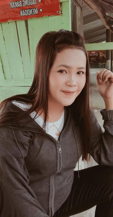 Umy Khoiriyah profile icon