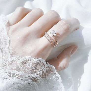 elnoora profile icon